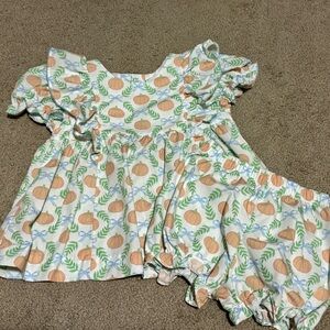 Classic Whimsy Pumpkin Print Ruffle Top and Shorts Set Size 2T